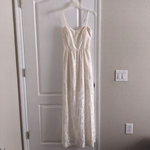 Ivory Lace Maxi Dress Size Medium